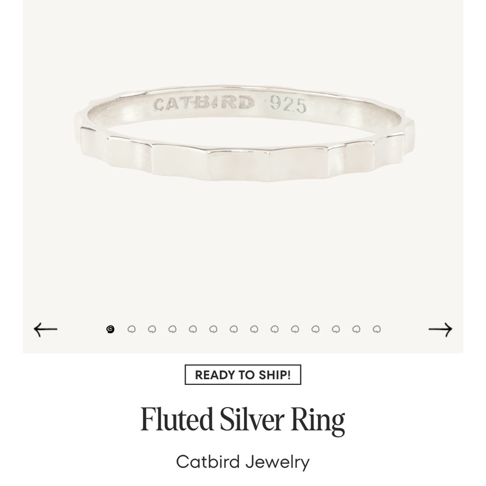 Catbird Elegant Silver Fluted Band